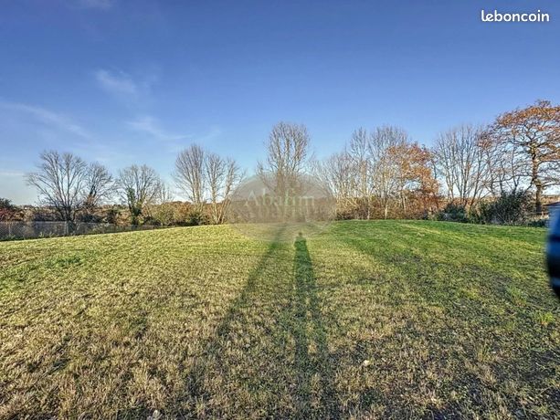 Terrain 1346 m² Lannemezan