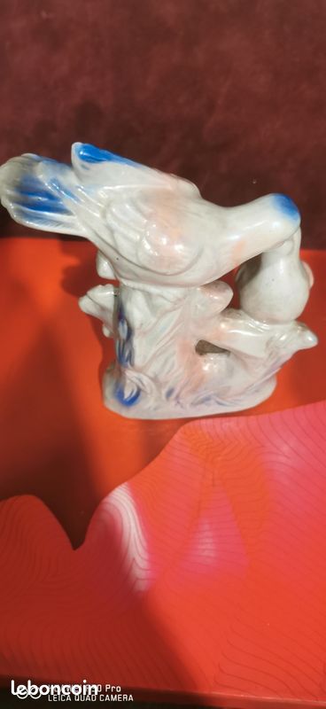 Figurine d'oiseaux rose et bleu en porcelaine (image 3)