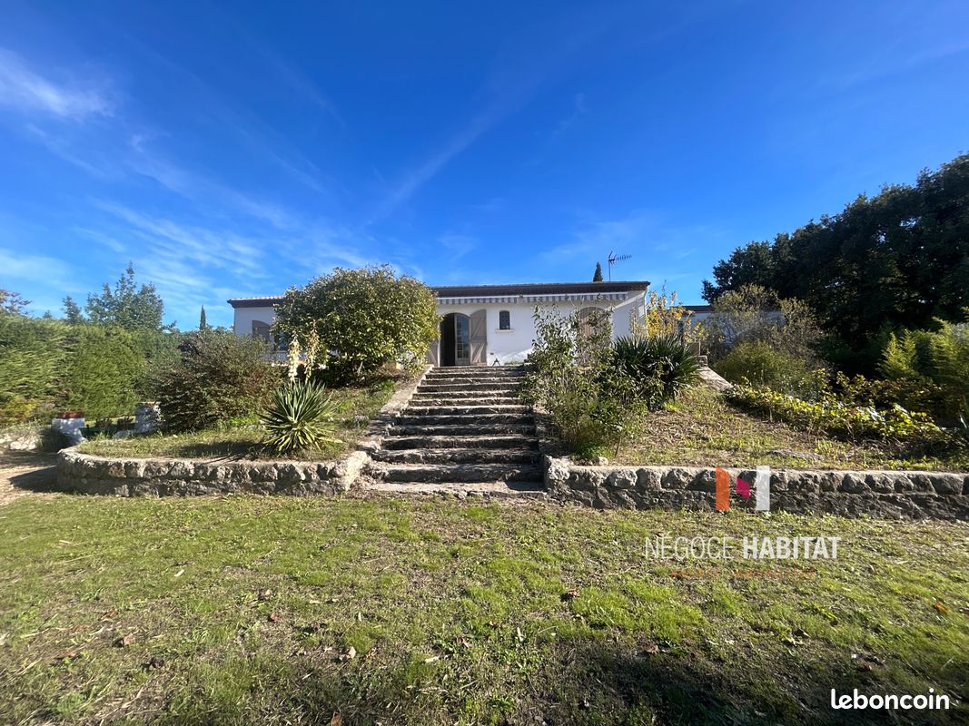 Maison 5 pièces 117 m² · à Villevieille · 117 m² · 397 000 €