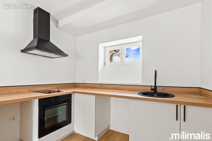 Studio 1 pièce 24 m²