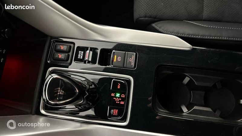 Mitsubishi Eclipse Cross 2.4 MIVEC PHEV 188ch Business 4WD (image 28)