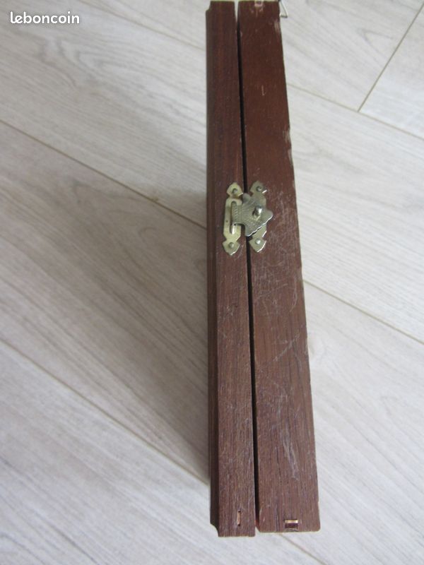Une boite à clefs (image 2)