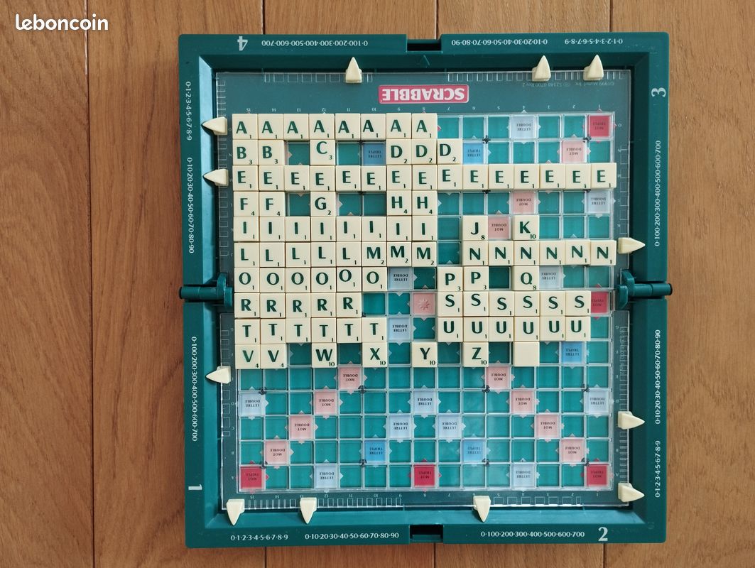 Scrabble Voyage Magnétique Pliable – Version Fédération Française, Made In France – Idéal Famille