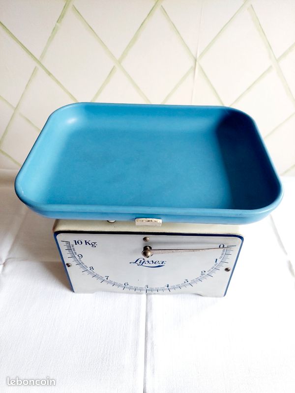 Balance De Cuisine Vintage Lyssex 10 Kg - Années 60, Blanc Tôle - Déco Rétro
