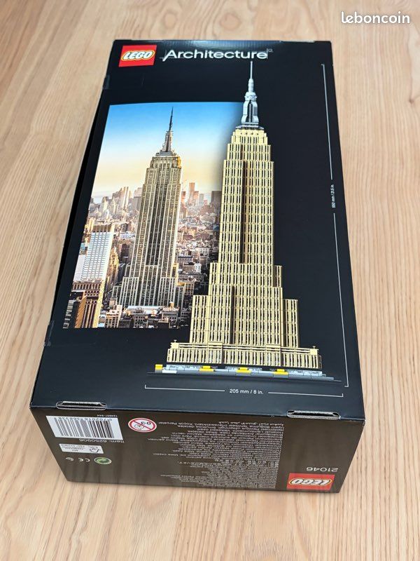 LEGO Architecture 21046 Empire State Building (image 9)