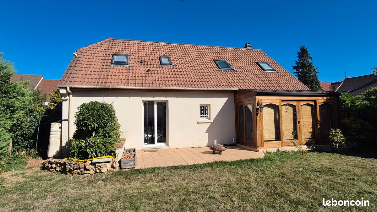 Maison 6 pièces 128 m² · à Grisy-Suisnes · 128 m² · 380 000 €