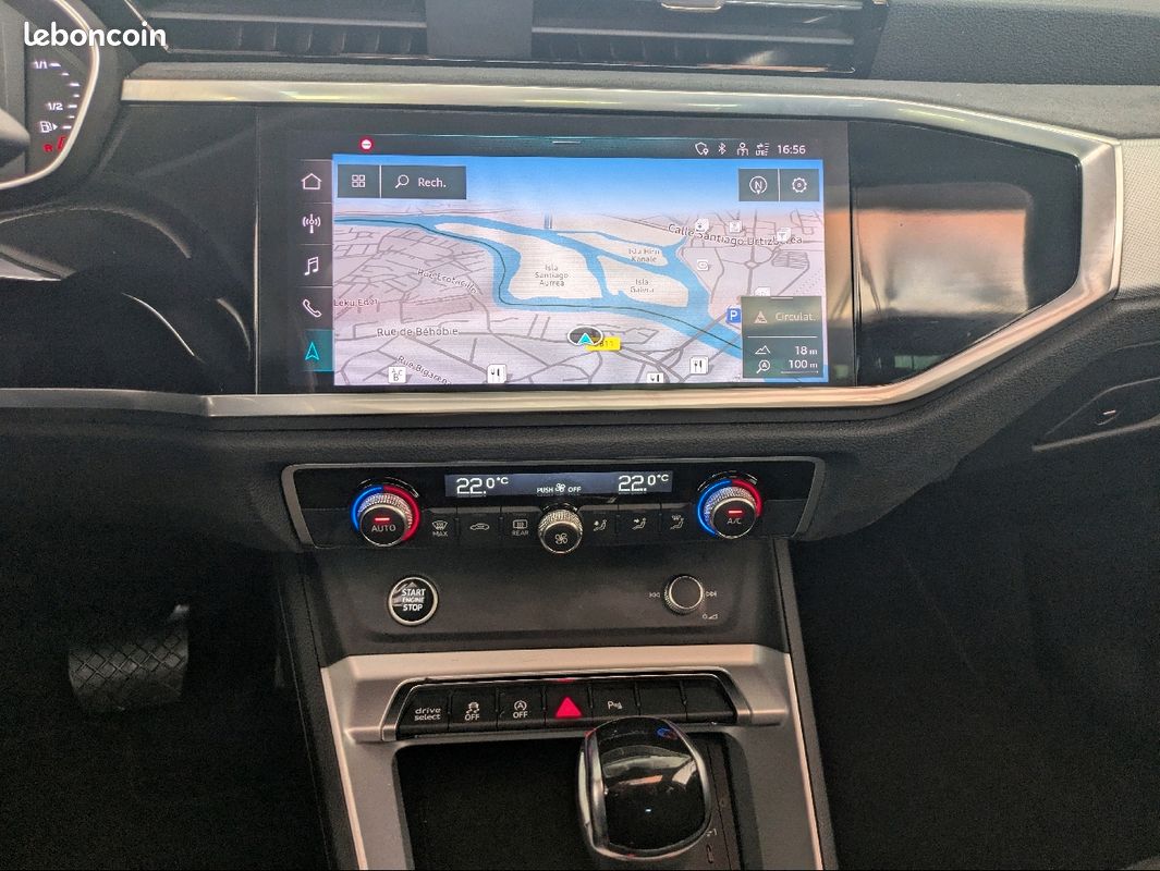 Audi Q3 35 TFSI 150CH MILD HYBRID DESIGN LUXE S TRONIC 7 (image 9)