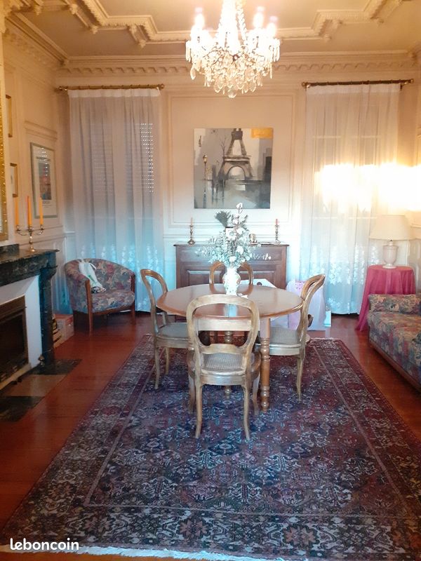Maison 12 pièces 450 m² · à Castres · 450 m² · 445 000 €
