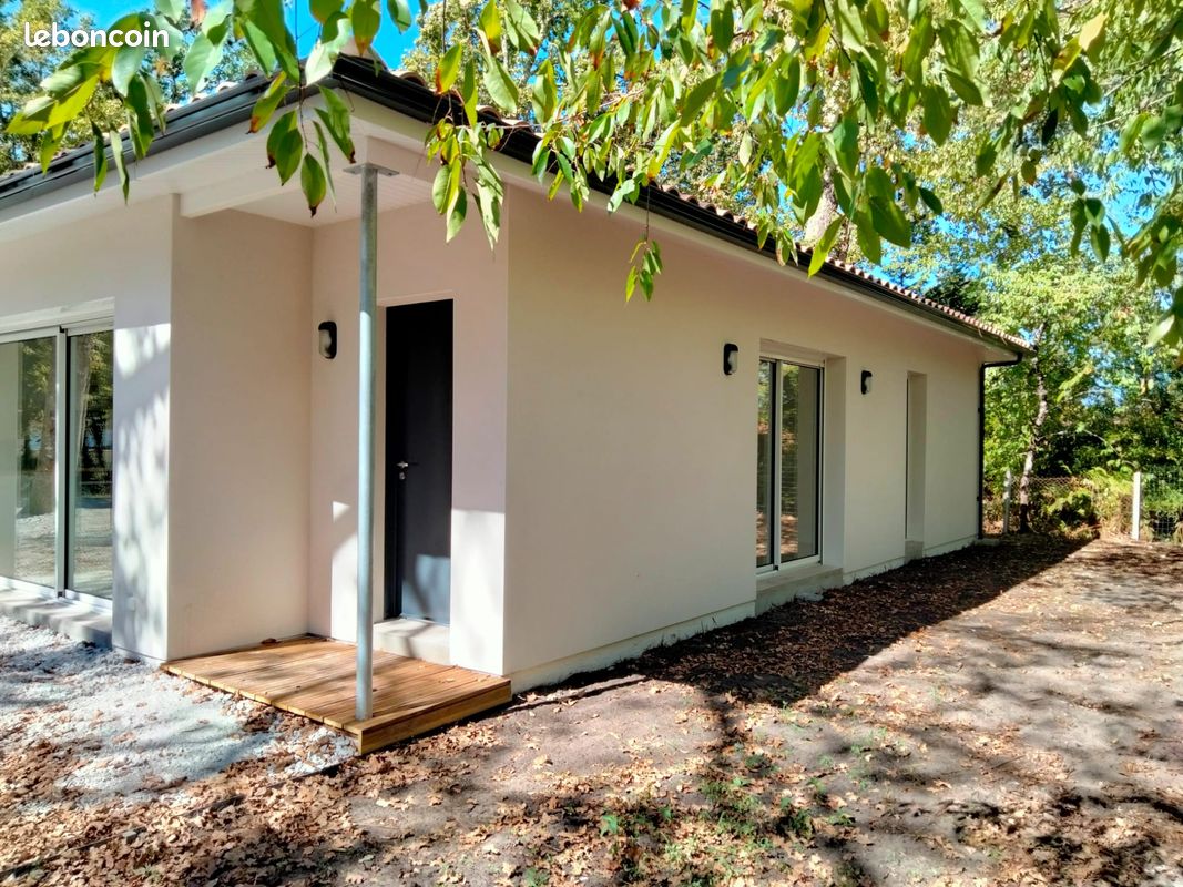Maison 4 pièces 93 m² · à Saint-Jean-d'Illac · 93 m² · 1 500 €/mois