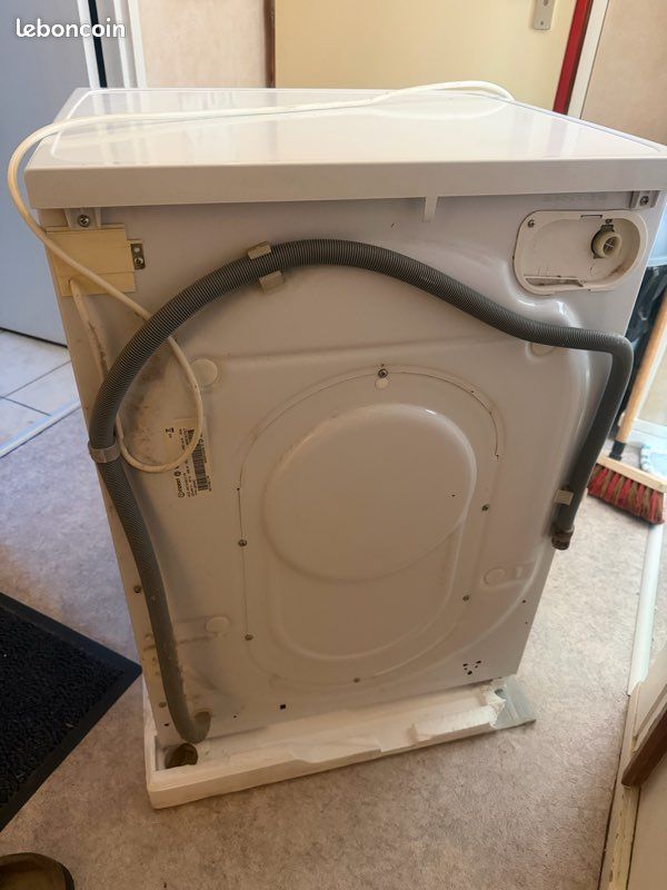 Vend machine à laver 6kg (image 2)