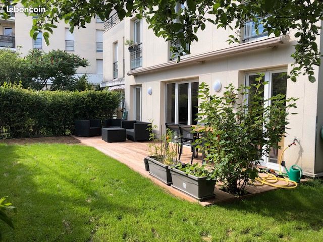 Maison 5 pièces 83 m² · à Colombes · 83 m² · 2 249 €