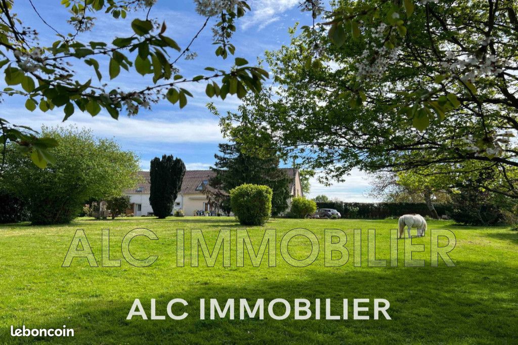 Maison 223 m² · à Neauphe-sous-Essai · 223 m² · 216 275 €