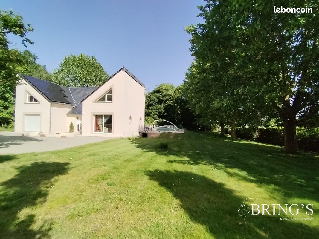 Maison 5 pièces 151 m² · à Durtal · 151 m² · 298 000 €