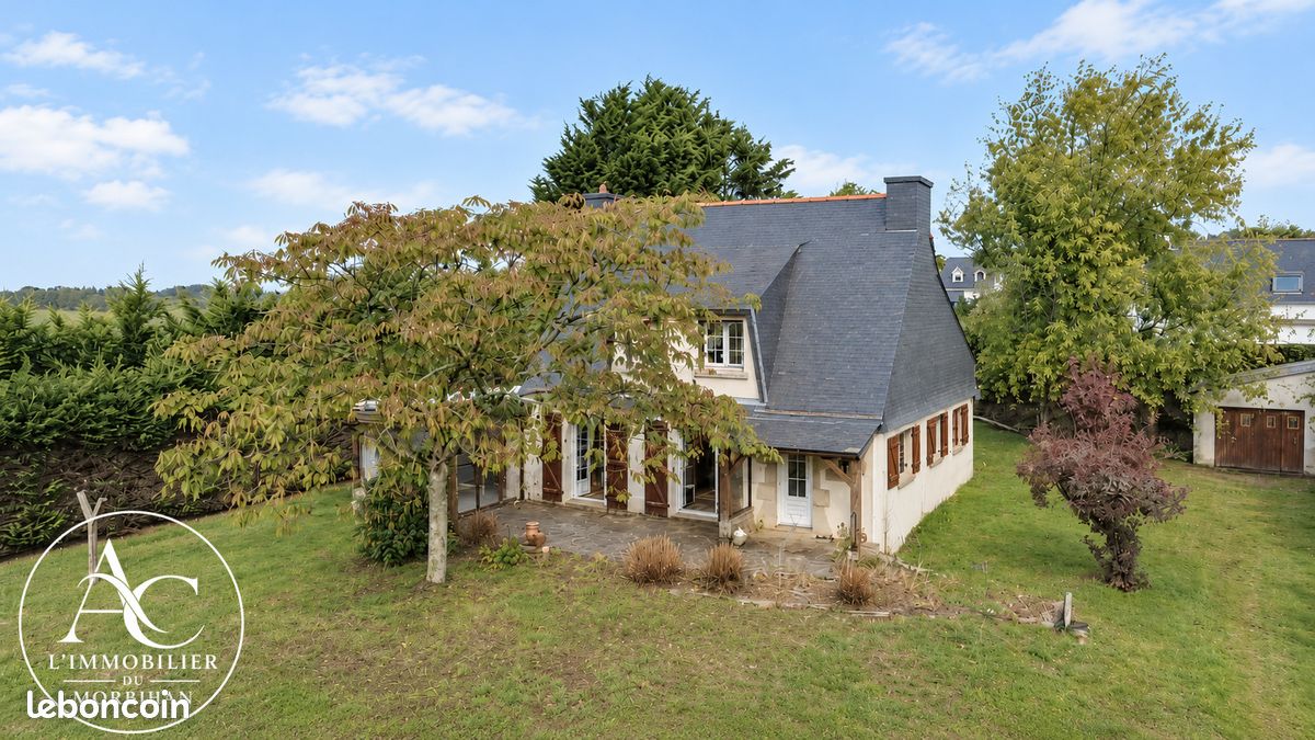 Maison 6 pièces 136 m² · à Sarzeau · 136 m² · 376 200 €