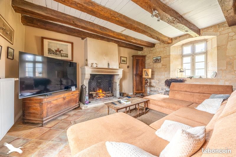 Maison 5 pièces 160 m² · à Plaine-d'Argenson · 160 m² · 254 880 €