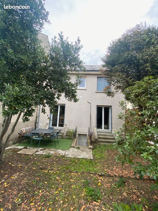 Maison 7 pièces 95 m² · à Saumur · 95 m² · 890 €/mois