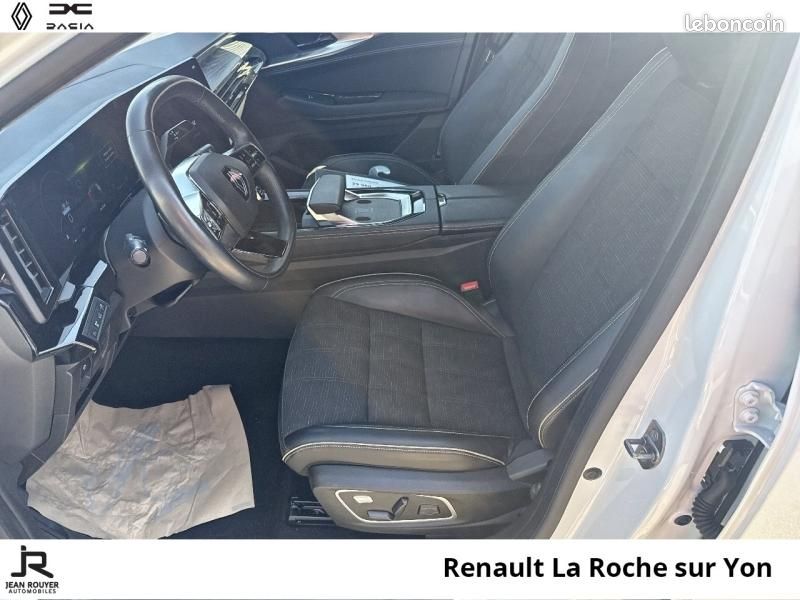 Renault Austral 1.2 E-Tech full hybrid 200ch Iconic (image 3)