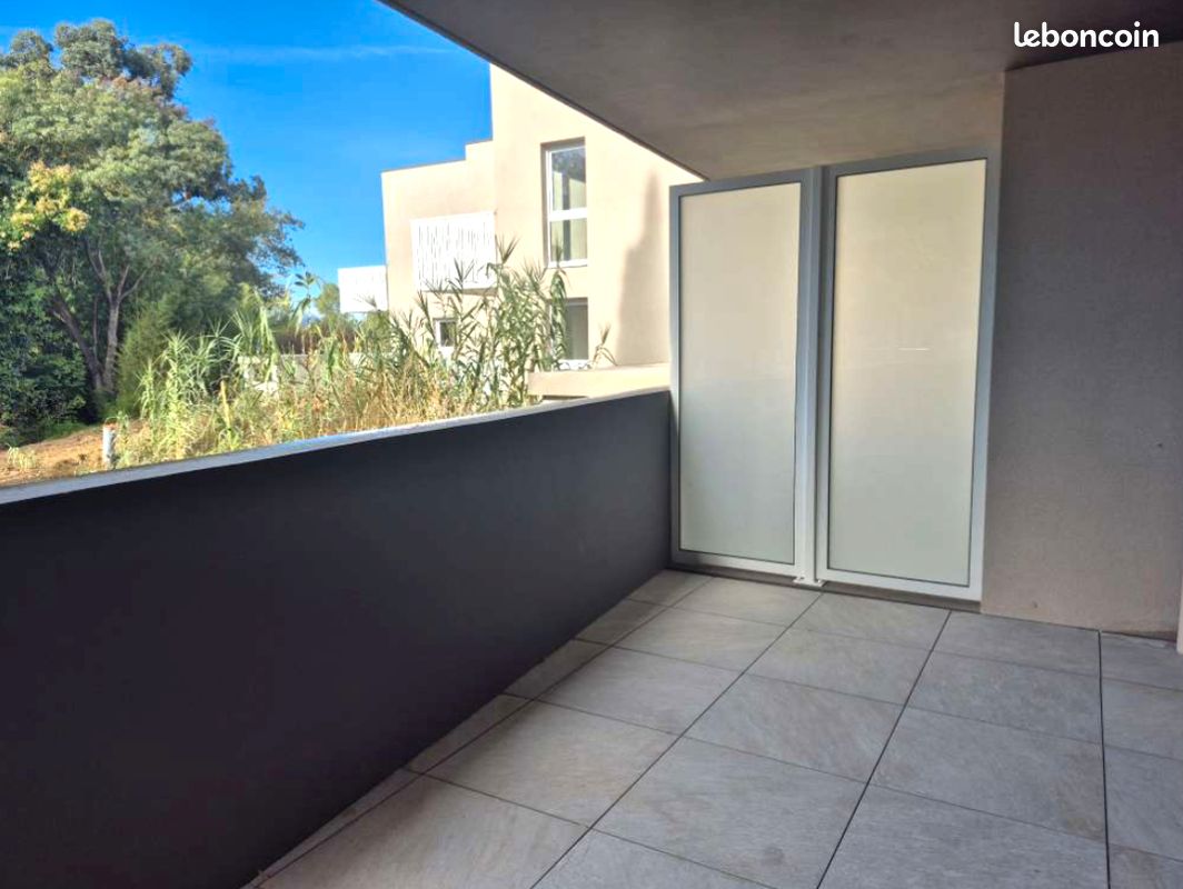 Appartement 3 pièces 66 m² · à Fréjus · 66 m² · 1 050 €/mois