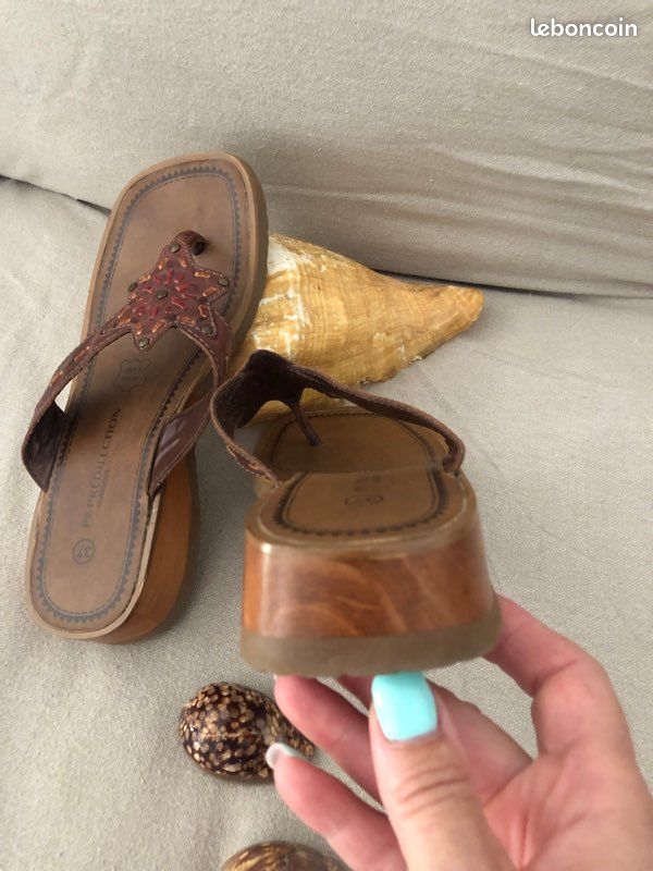 Nu-pieds ou Tongue en cuir pointure 37 (image 5)