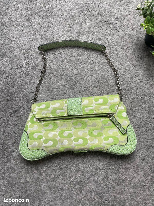 Sac a Main Baguette Guess Vert Pomme Vintage (image 6)
