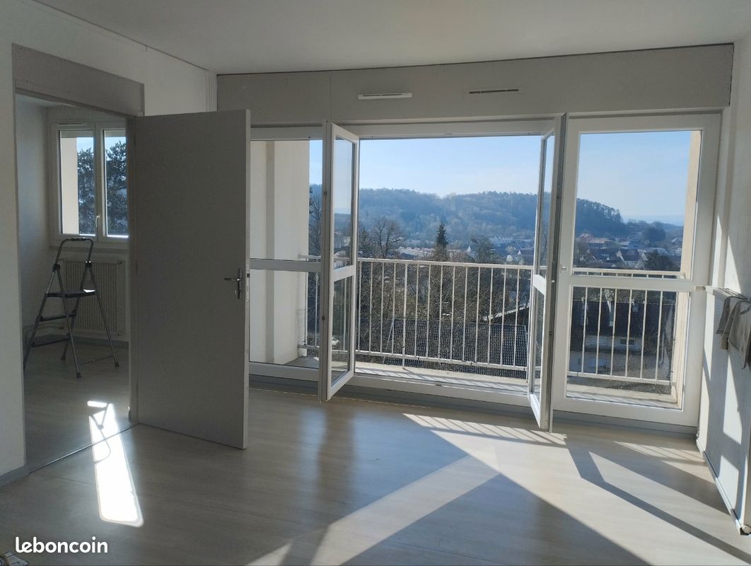 Appartement 4 pièces 85 m² · à Héricourt · 85 m² · 730 €