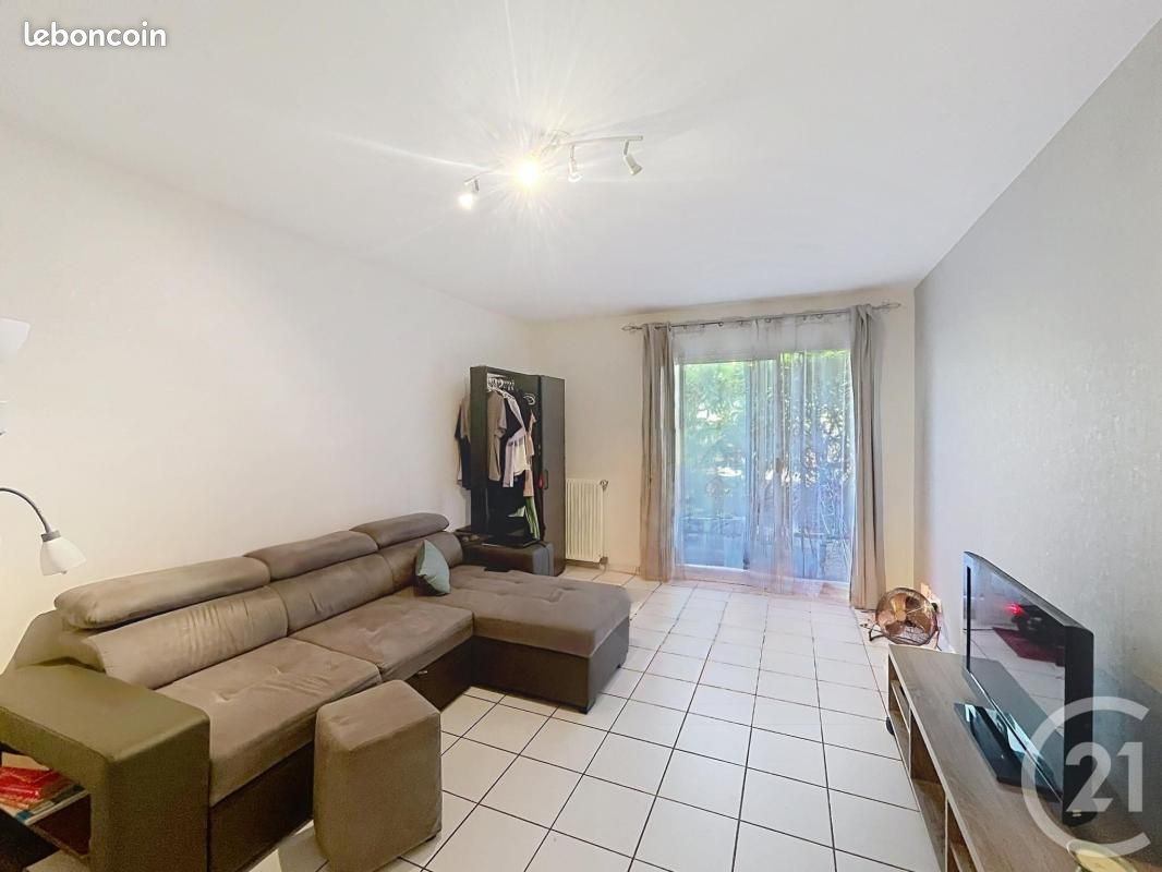 Appartement 2 pièces 49 m² · à Dijon · 49 m² · 764 €