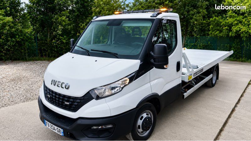 Carte Blanche Depanneuse Iveco 35C160 cv Carte Blanche VASP (image 1)