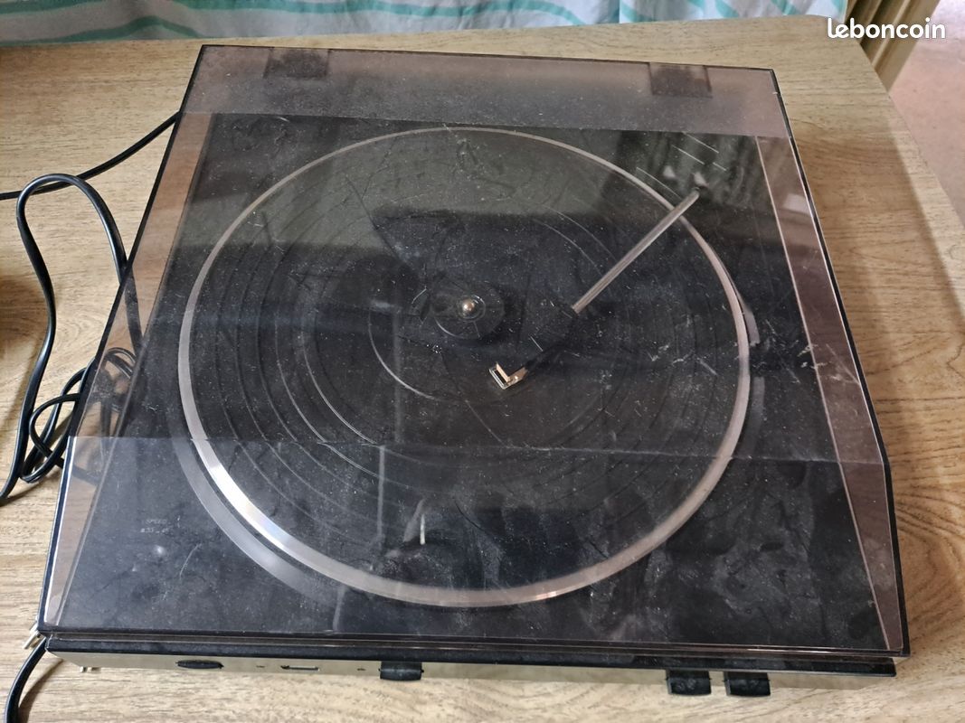 Tourne disque DENON (image 1)