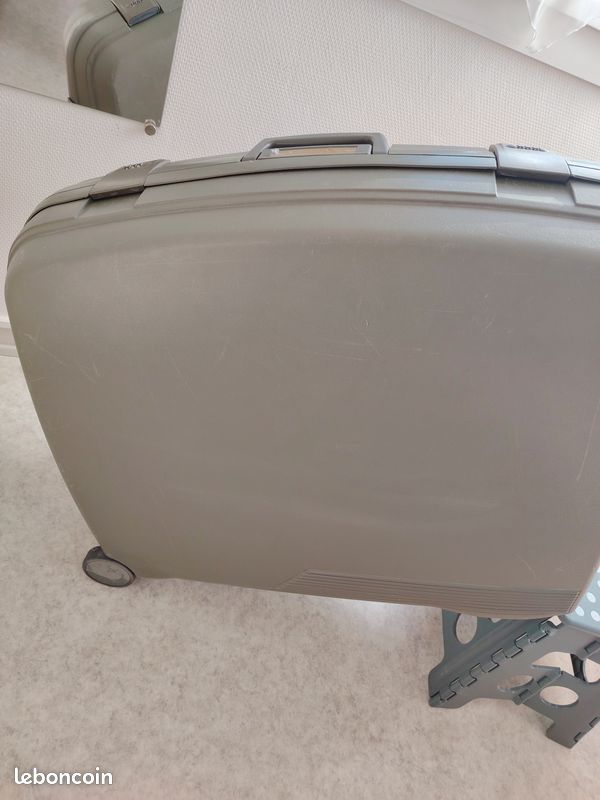 Grande valise robuste (image 7)