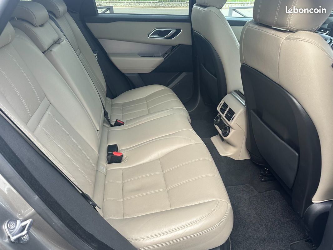 LAND ROVER RANGE ROVER VELAR 2.0L D240 BVA R-Dynamic (image 7)