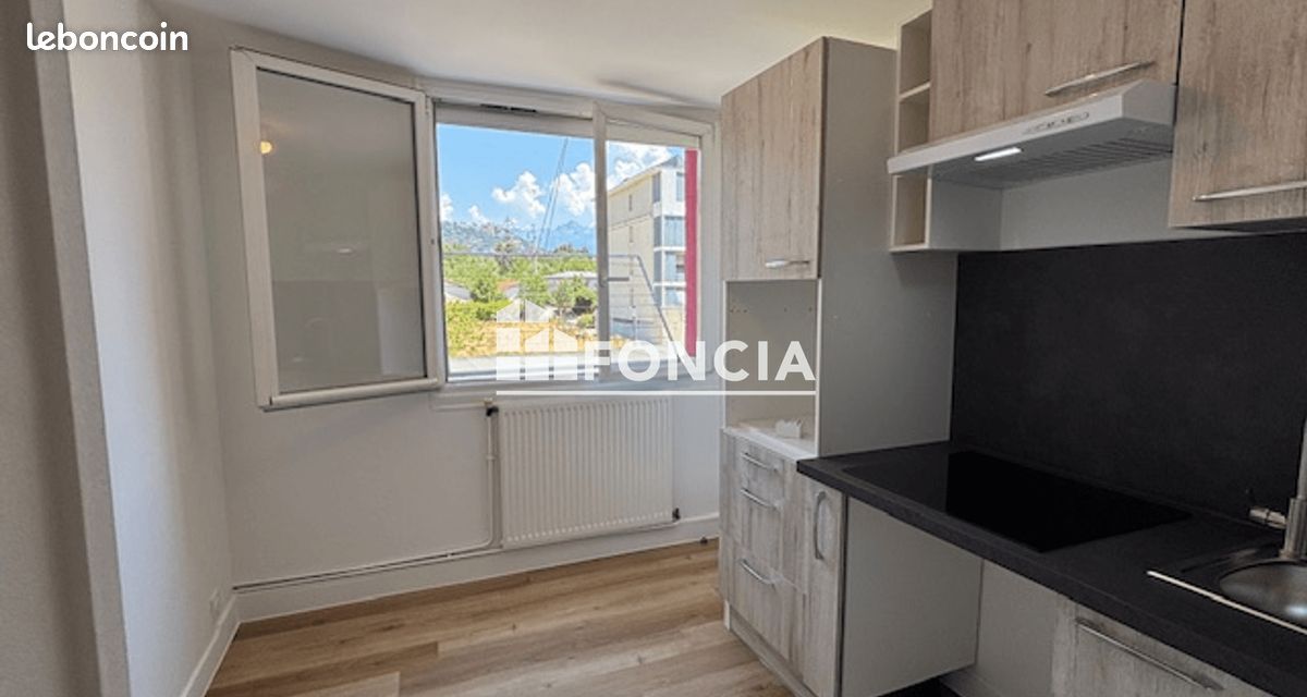 Appartement 3 pièces 54 m² · à Fontaine · 54 m² · 640 €/mois