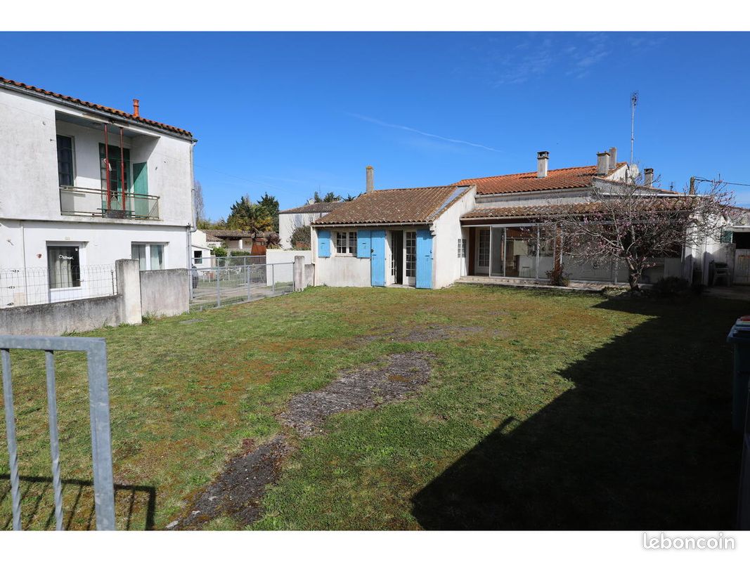 Maison 6 pièces 66 m² · à Saint-Georges-d'Oléron · 66 m² · 367 500 €