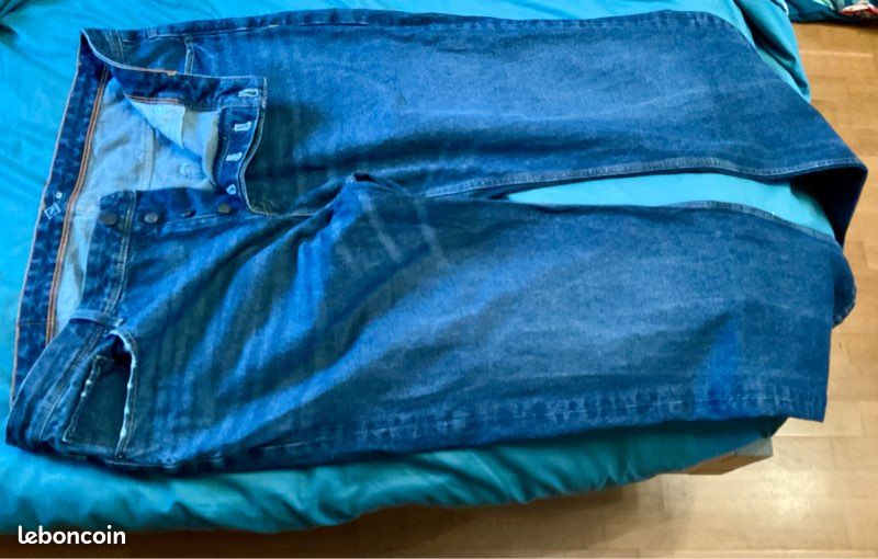 Jean homme marque Carrefour Tex taille 52 Vêtements