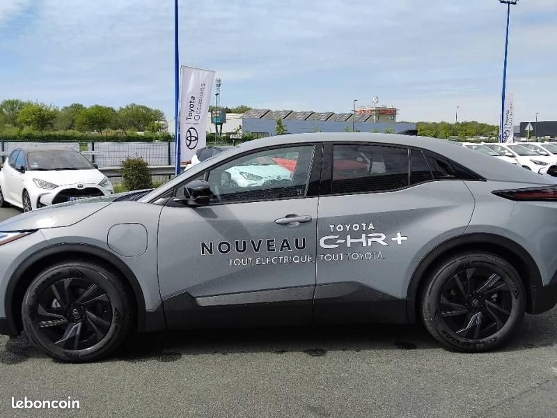 Toyota C-HR+ 224ch 77kWh Design Grande Autonomie (image 6)