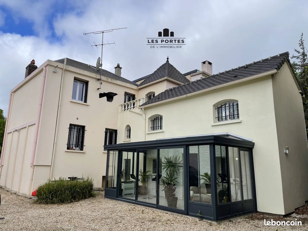 Maison 7 pièces 235 m² · à Maisse · 235 m² · 325 000 €