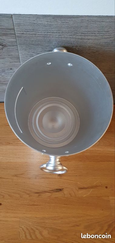 Rafraichissoir Seau à Champagne Art Déco En Métal Argenté XX Rafraichissoir Seau à Champagne Art Déco En Métal Argenté XX