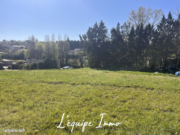 Terrain 1426 m² Auradé