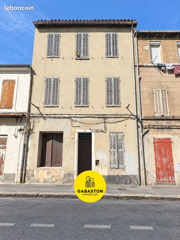 Immeuble 170 m² · à Marseille · 170 m² · 279 000 €