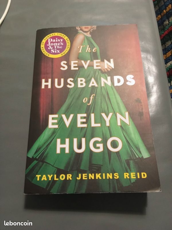 Livre anglais THE SEVEN HUSBANDS OF EVELYN HUGO (image 2)