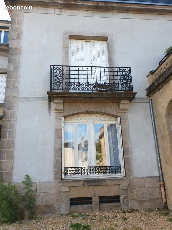 Joli F2 Proche Lycee Suzanne Valadon