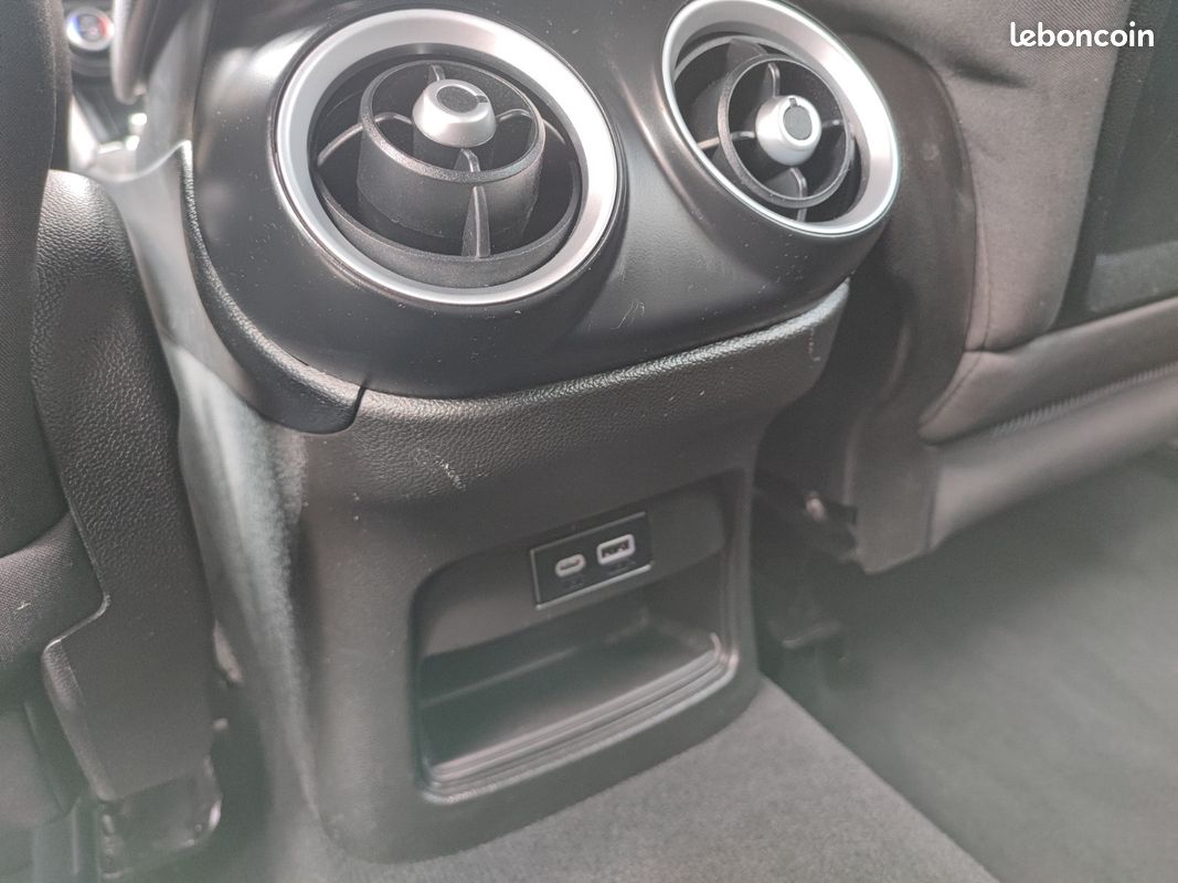 ALFA ROMEO STELVIO MY22 2.2 D 160 ch AT8 Super (image 19)