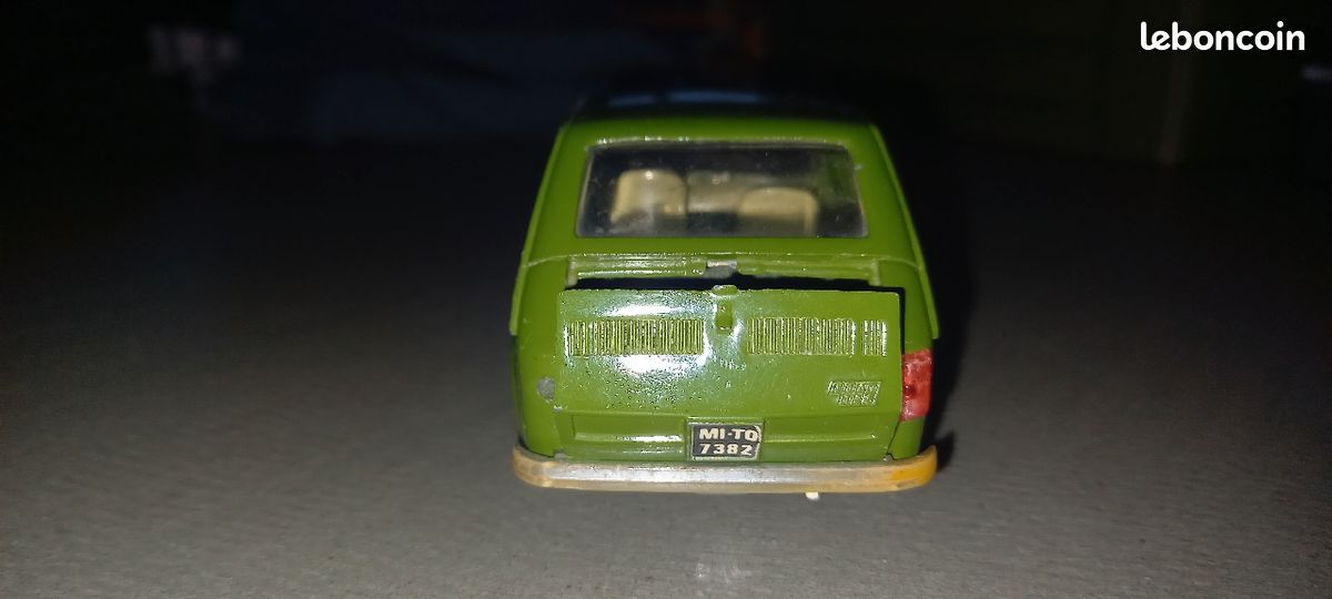 1/25 Politoys S17 Fiat 126 (image 5)