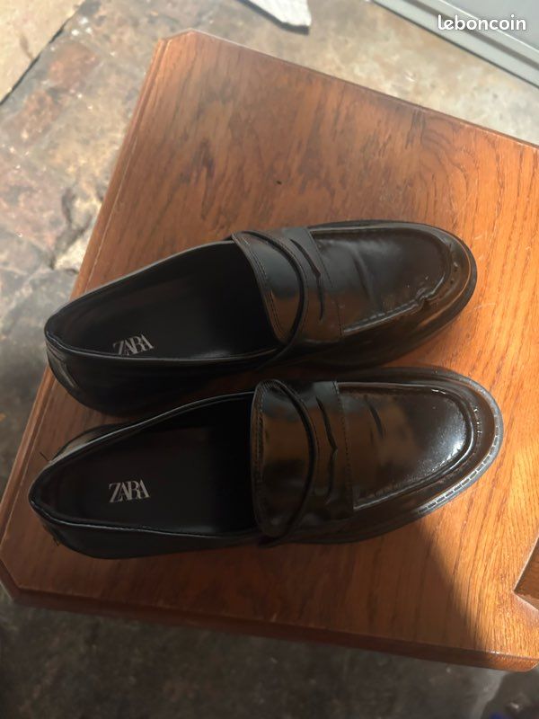 Mocassins Zara Taille UK 8 - Occasion, Déjà Portés