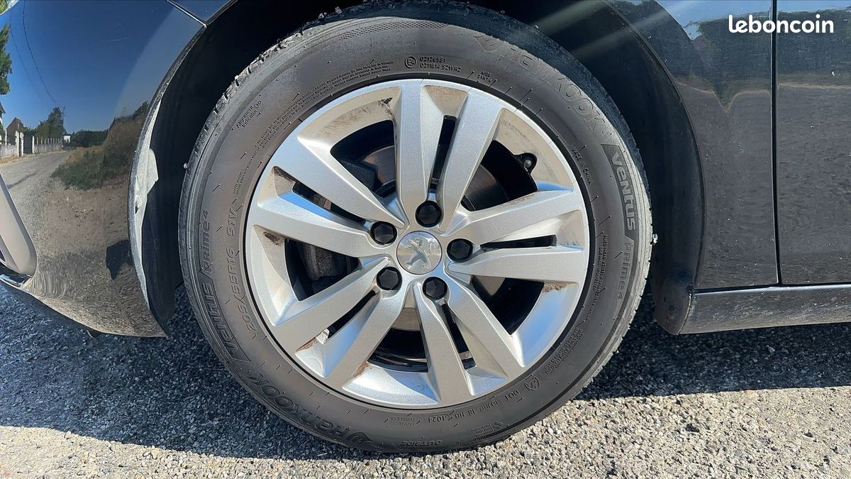 Peugeot 308 SW 1.5 BlueHDi 130 EAT8 Active Business (image 18)