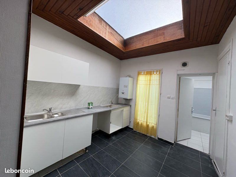 Maison 5 pièces 93 m² · à Roubaix · 93 m² · 985 €/mois