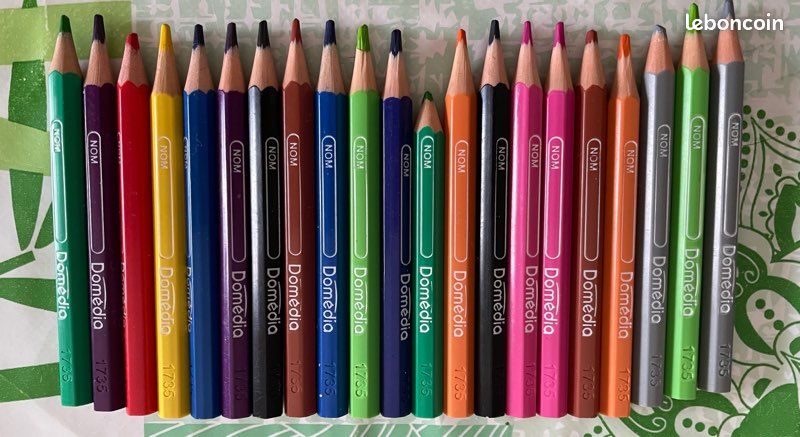 Mini crayons de couleurs (image 3)