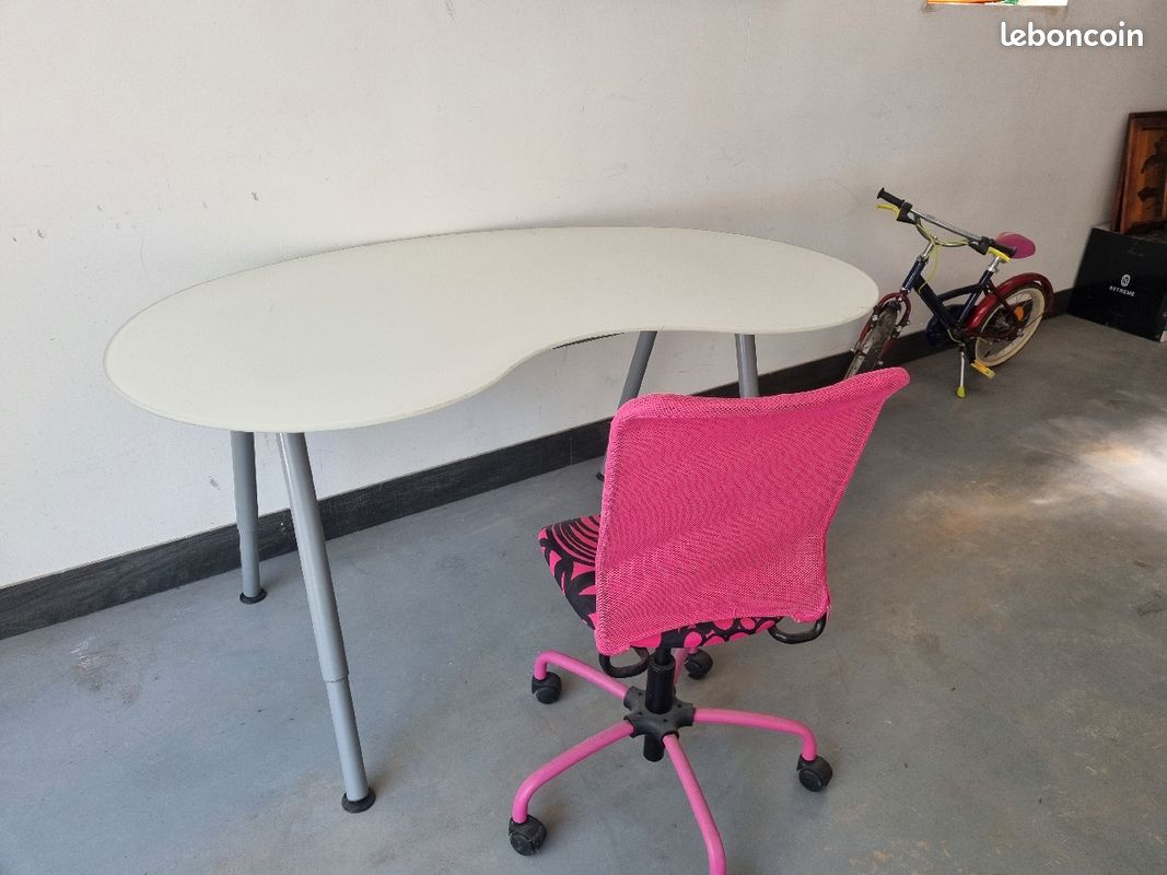 Bureau en verre givré (image 1)