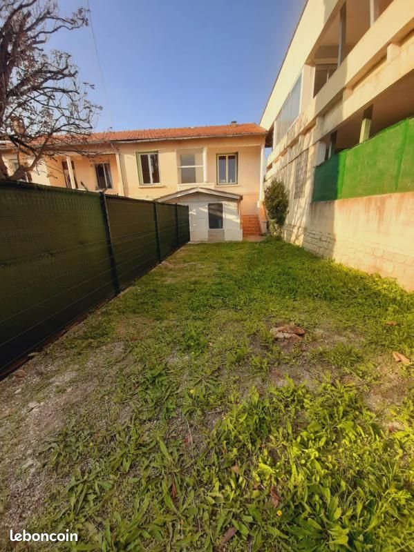 Appartement 3 pièces 70 m² · à Orange · 70 m² · 125 000 €