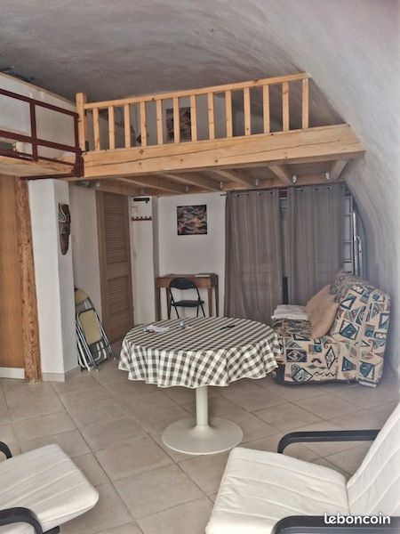 Appartement vouté rez de chaussée près du vieux port La Ciotat (image 5)