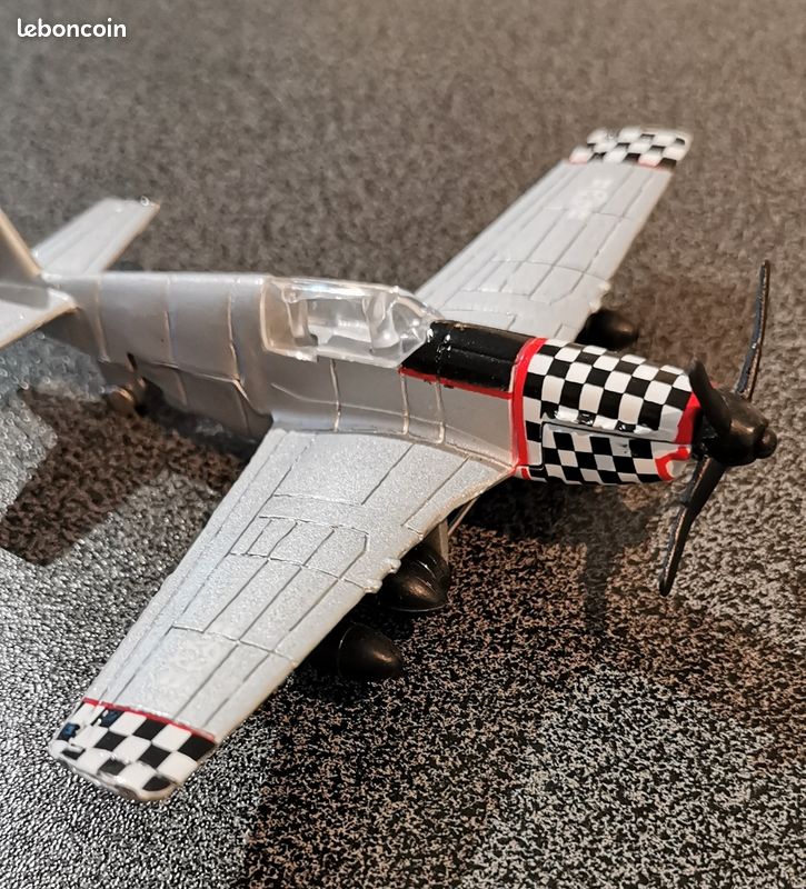 Petit avion Mustang P-51 (image 4)